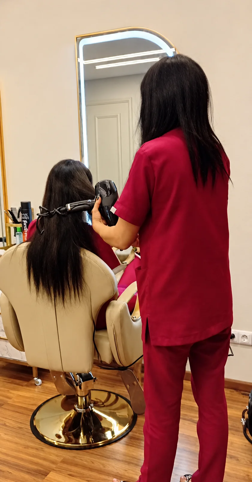 Salon de coiffure brushing et soins capillaires